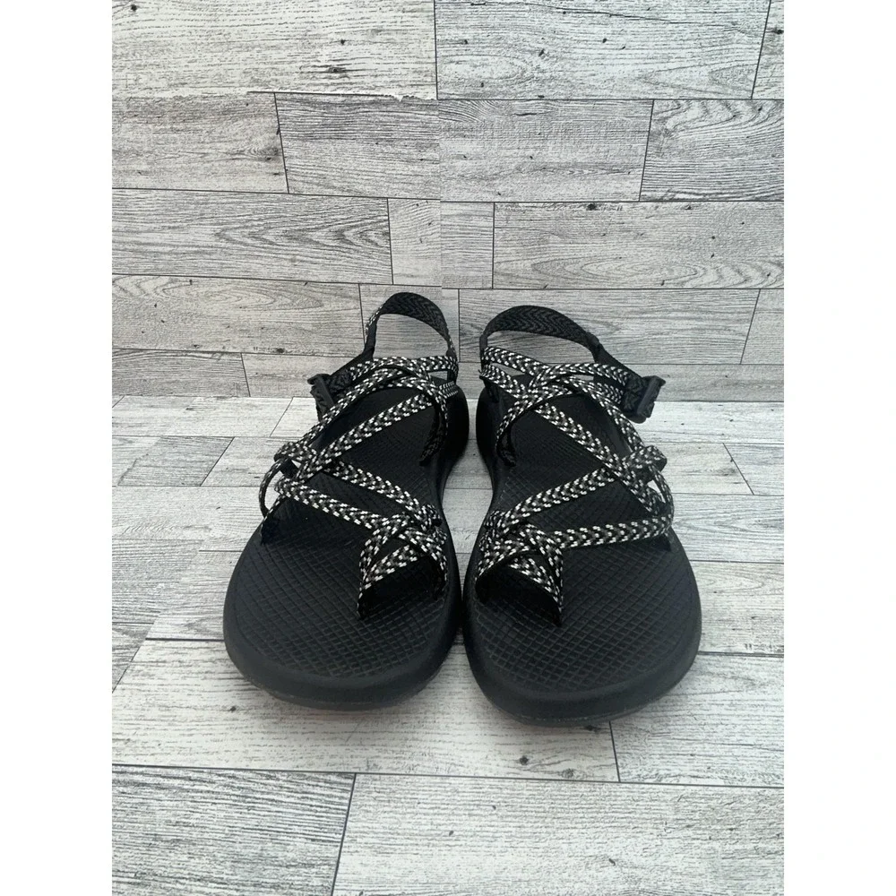 Chaco Z/Cloud Sandals Womens Size 9‎ Black Strappy Adjustable Hiking Water Shoes